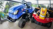 Traktor ogrodowy ISEKI CM 7421 H  4x4  kosiarka