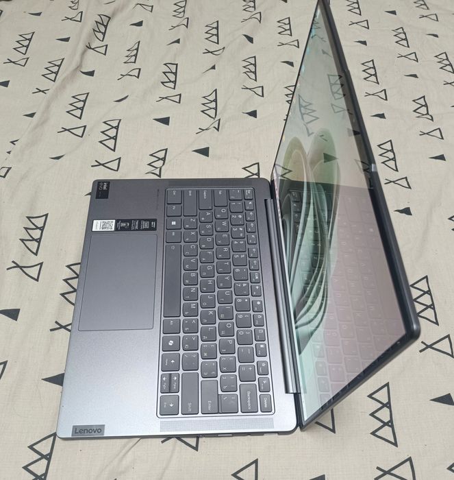 Ноутбук Lenovo Slim 7 14IMH9 Intel Core Ultra 7 155H 14" OLED 32GB 1TB