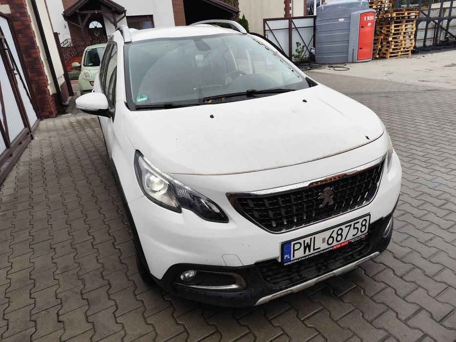Peugeot 2008 Peugeot 2008 1.5 DIESEL 15 tys przebiegu PALI JEŹDZI USZKODZONY