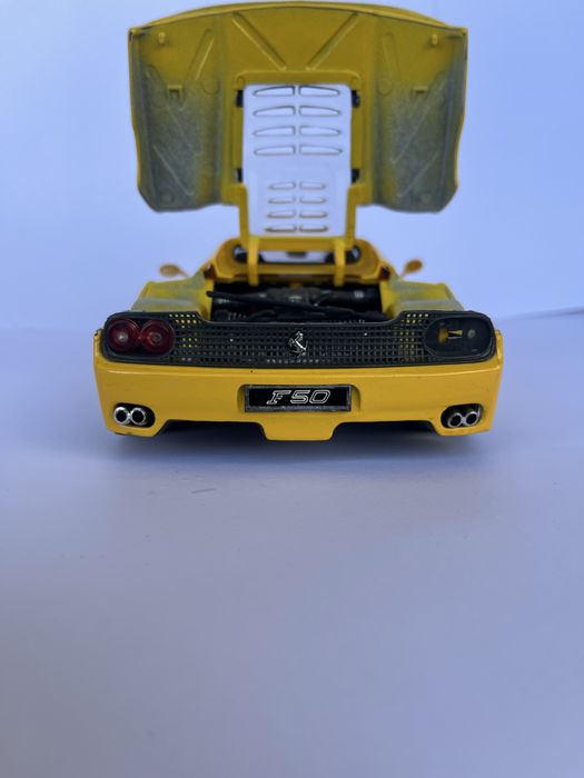 Ferrari F50 miniatura