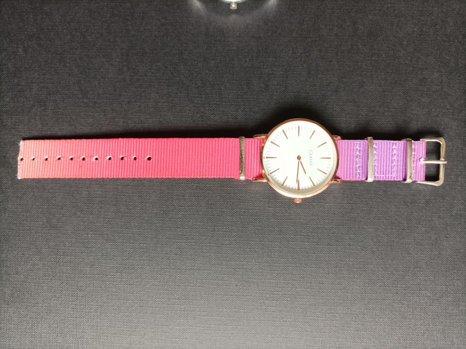 Zegarek damski ombre róż i fiolet, złota tarcza