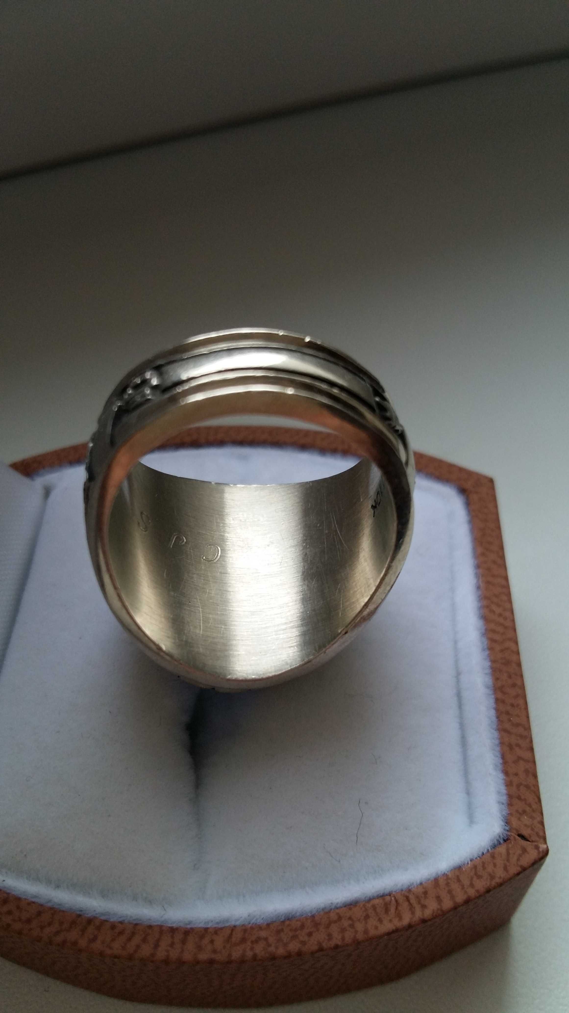 Sygnet-pierścień z USA z 1979 r. złoto 10 K próba 417 W-17, 67 gram.