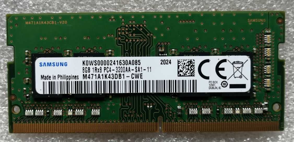 Memória Samsung 8GB DDR4 M471A1K43DB1-CWE