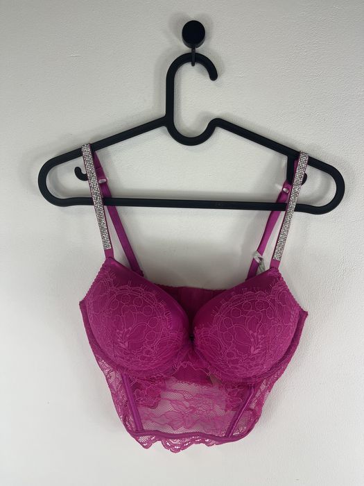 Różowy fuksjowy gorset z kryształkami Victoria’s Secret rozmiar 32D 70