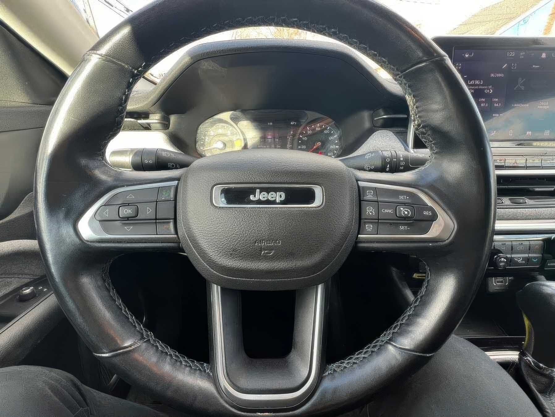2022 Jeep Compass Latitude 4WD
