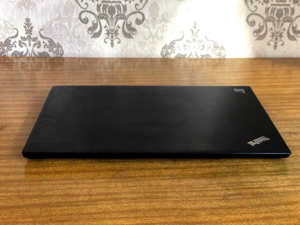 Lenovo T470s /  14 Full HD/ i5-6300u/ RAM - 8 / SSD - 256