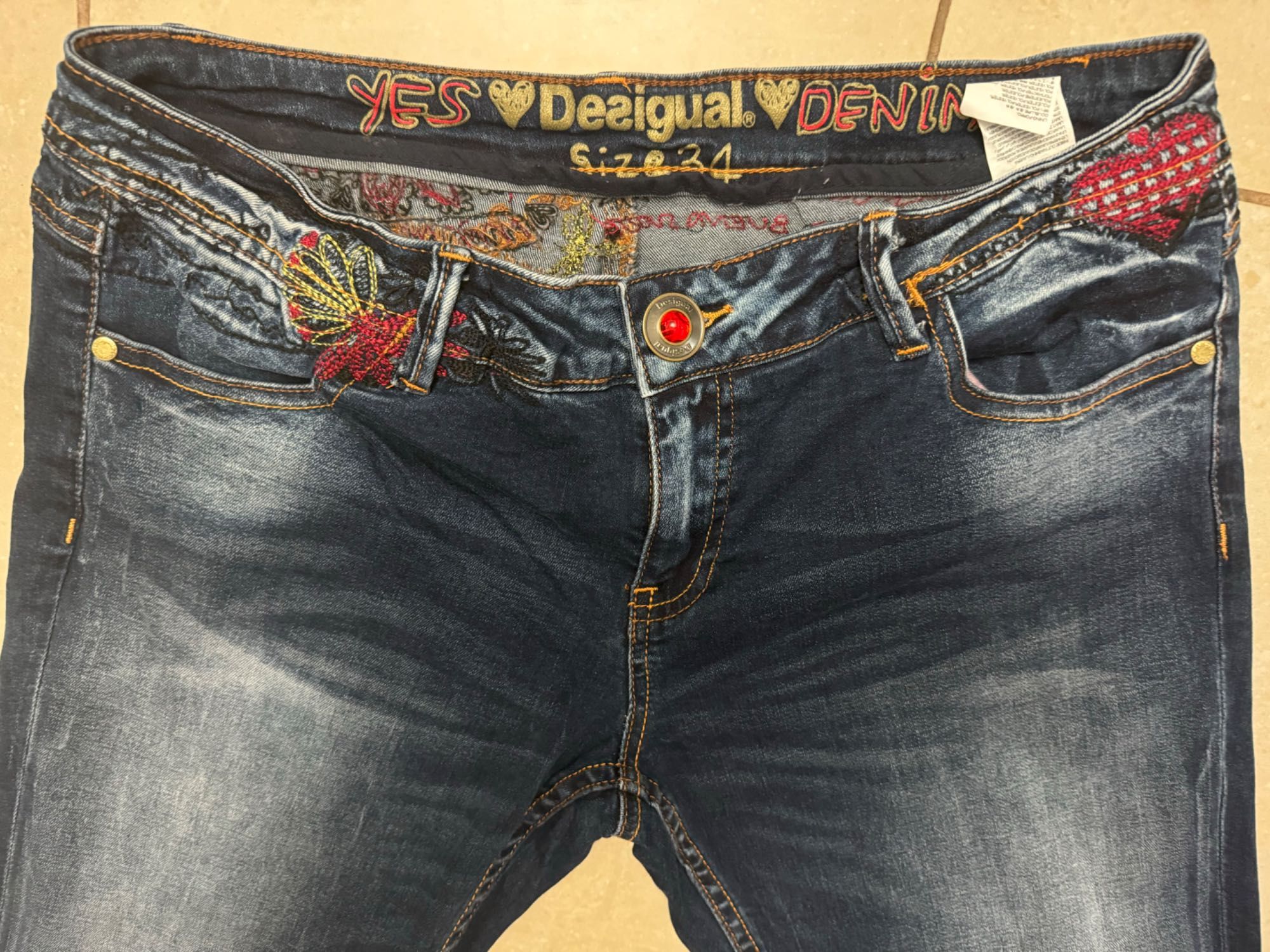 Desigual spodnie jeans r. XL/XXL piękne hafty, extra stan, logowane