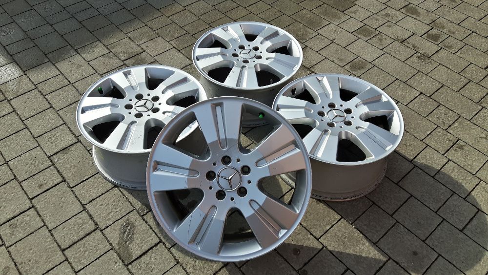 Felgi 18'' Aluminiowe Mercedes ML GL ORYGINAŁ 8J18 ET-60