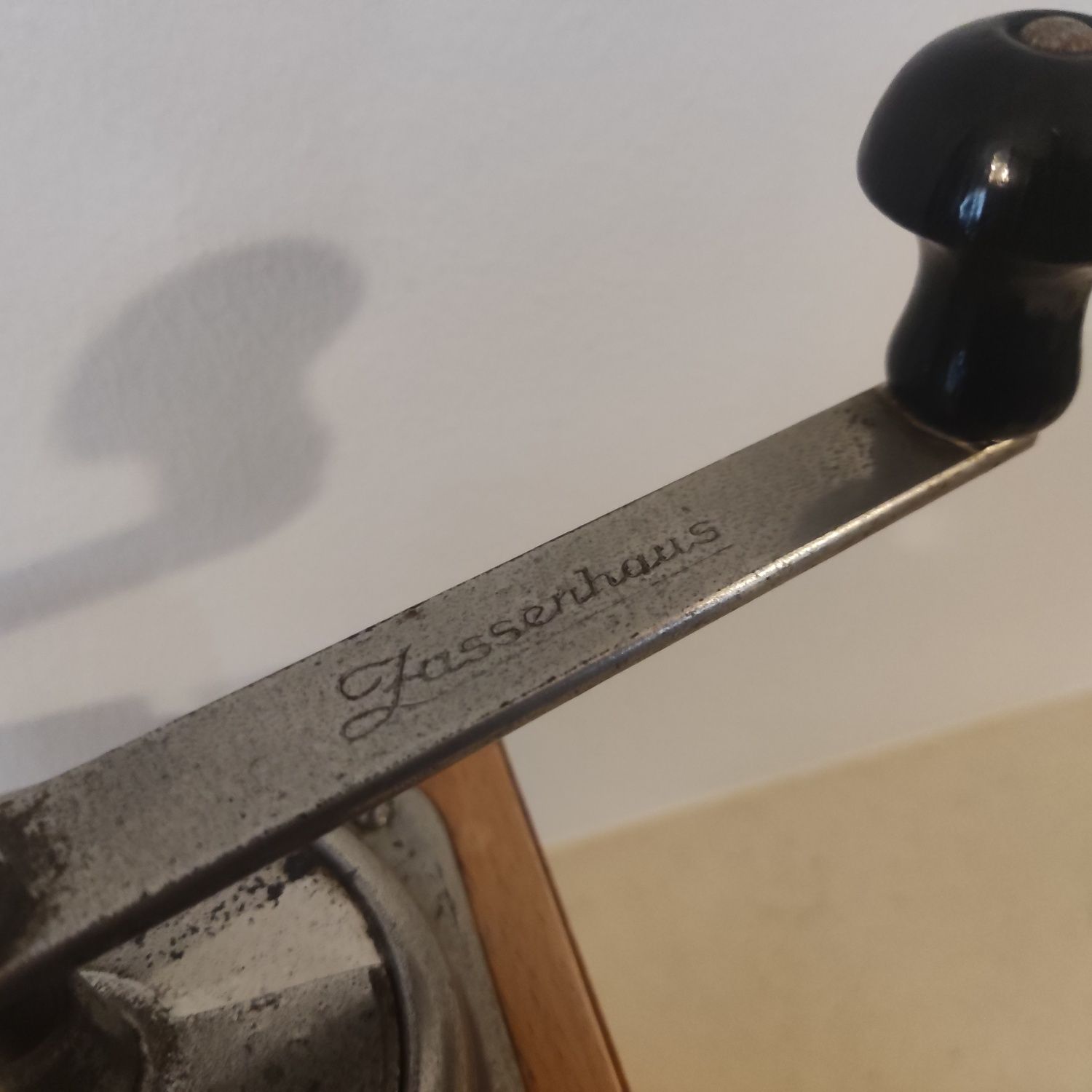 Moinho de café antigo marca " Zassenhaus" - vintage