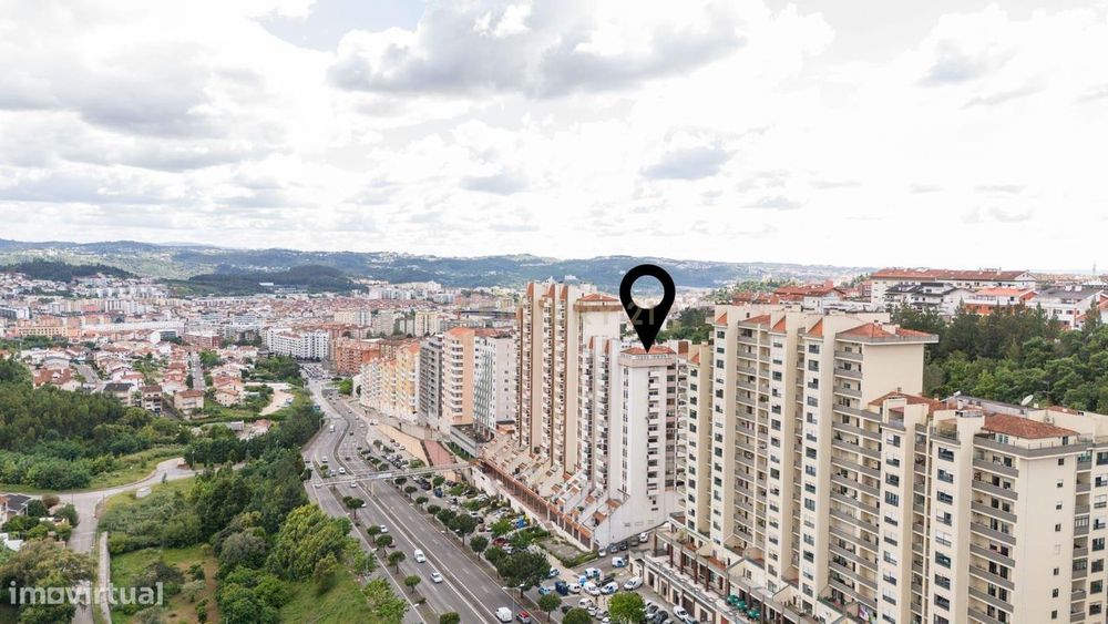 T3 Duplex com 2 Terraços, na Av. Elísio de Moura, em Coimbra