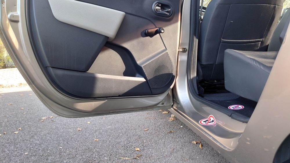 Dacia Lodgy 2012 • 7 місць • ГБО 4 покоління