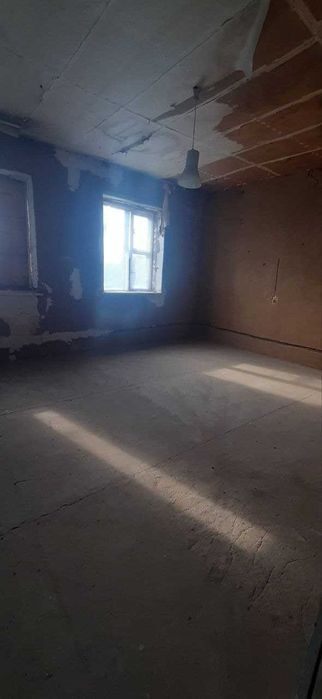 ПРОДАМ в с. Базалиевка кирпичный 2х этажный дом с мансардой, 134 кв.м