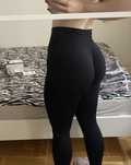 Leginsy z efektem push-up nowe