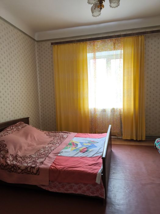 Продаж добротного цегляного  будинку