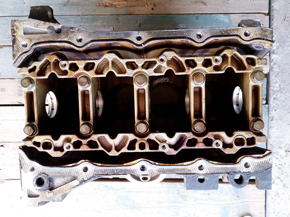 Блок двигателя Ford Форд Фиеста, 1.4 -2006 г.в.