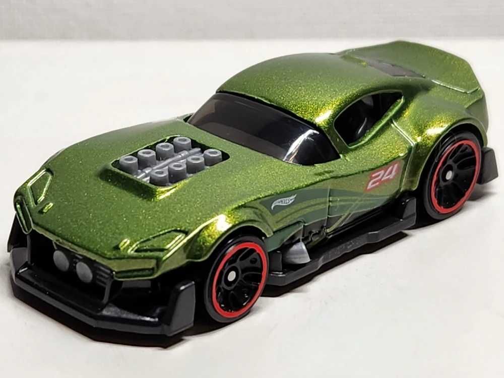 Hot Wheels 5 pak Seria Car Meet Nowe Camaro Mustang