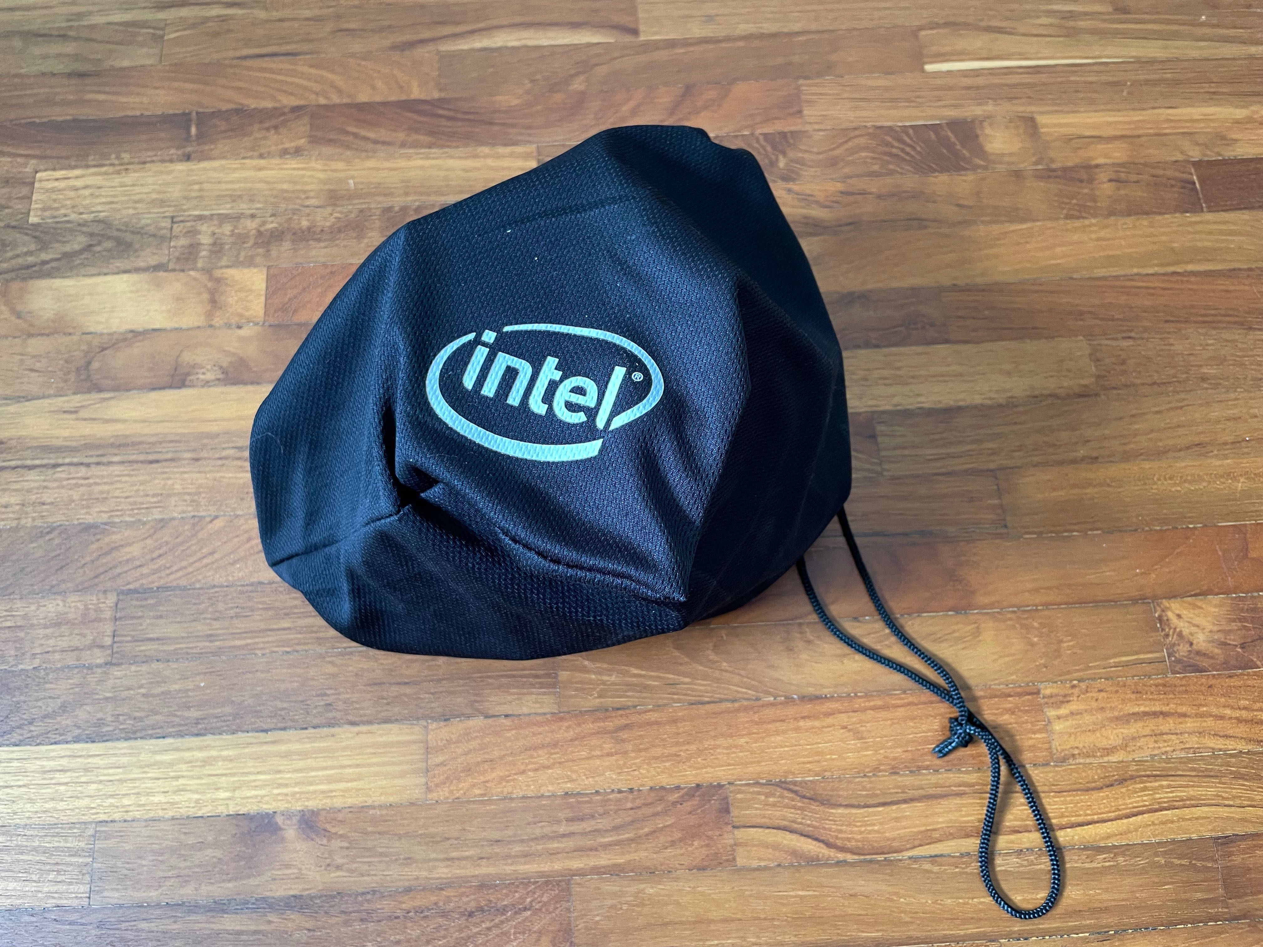 Intel Core i9-9900K – 8 rdzeni, 5.0 GHz Turbo, LGA1151 - stan idealny