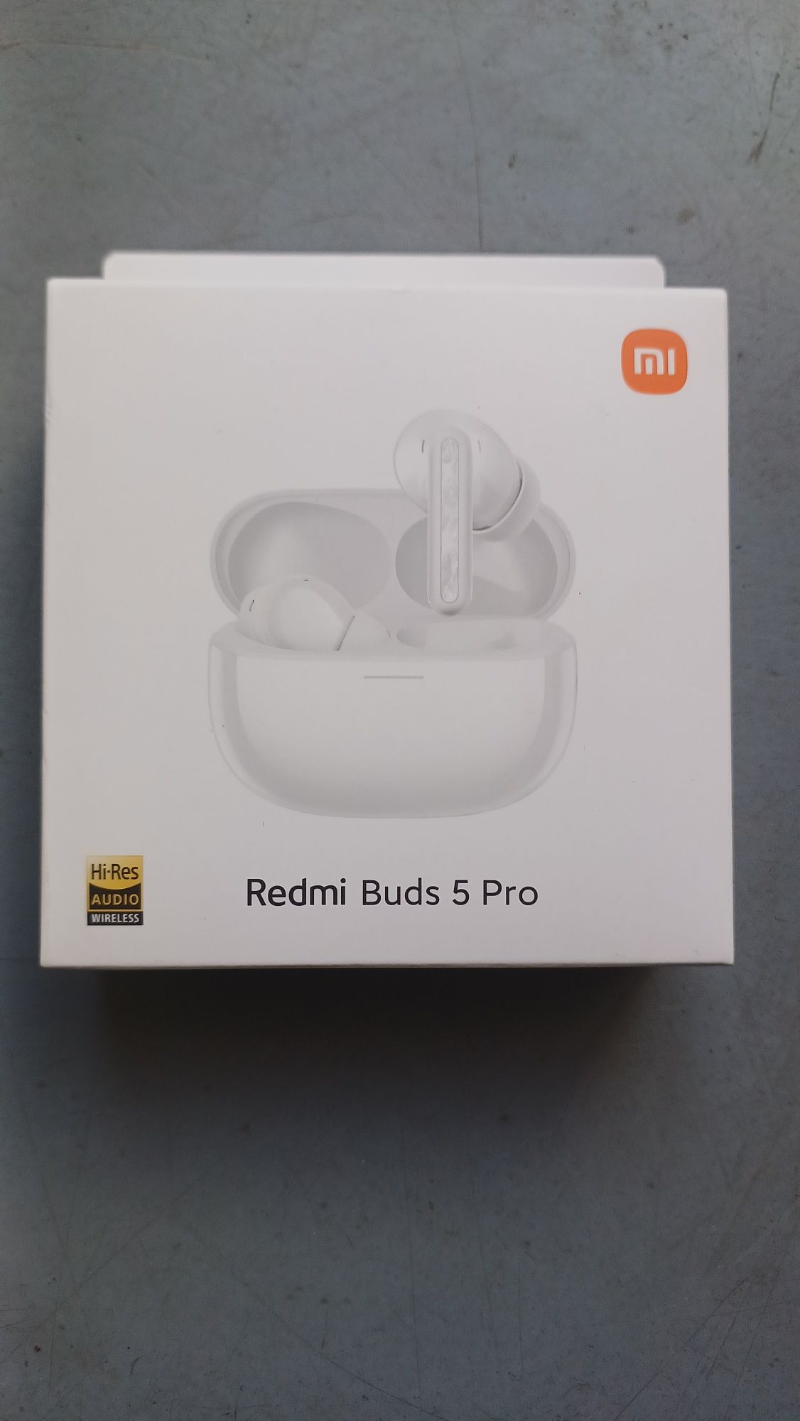 RED mi buds 5 pro