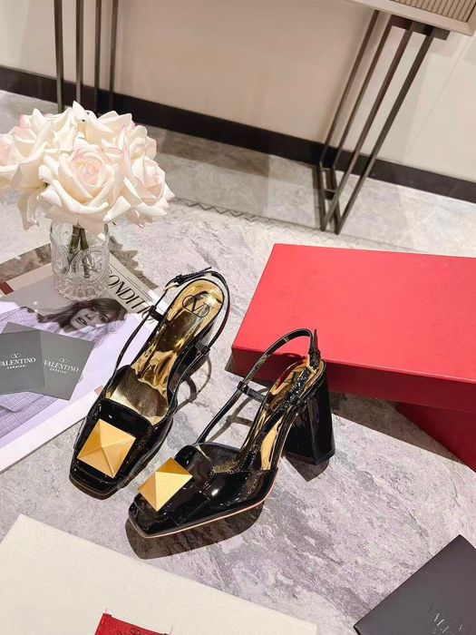 Buty damskie przepiękne Valentino 39