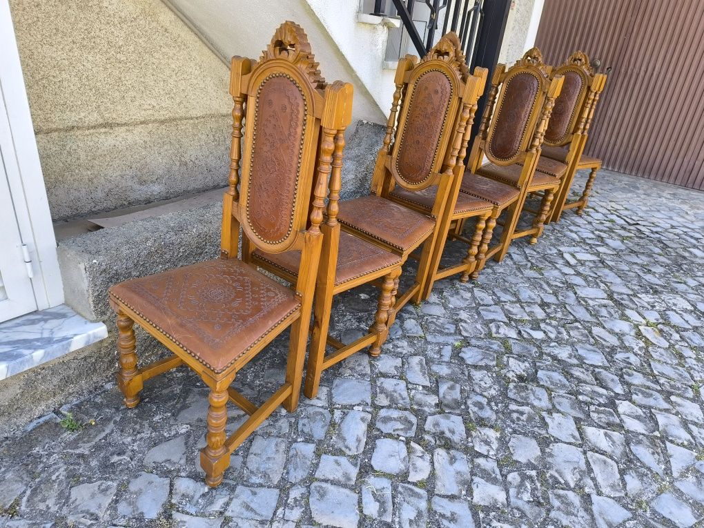 Mesa Jantar + 8 cadeiras