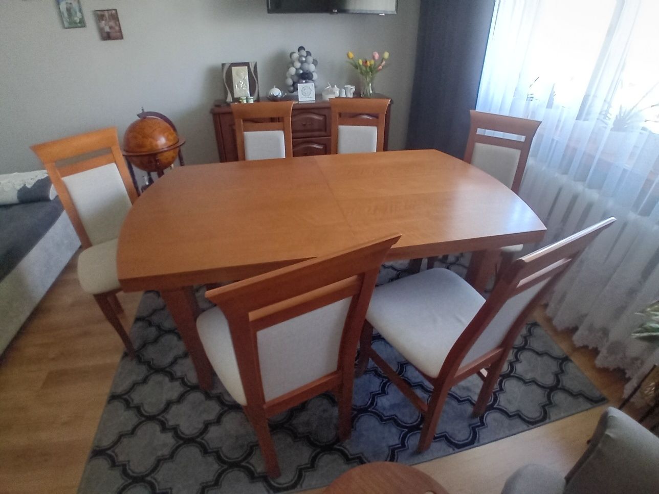 Stół + 6 krzeseł