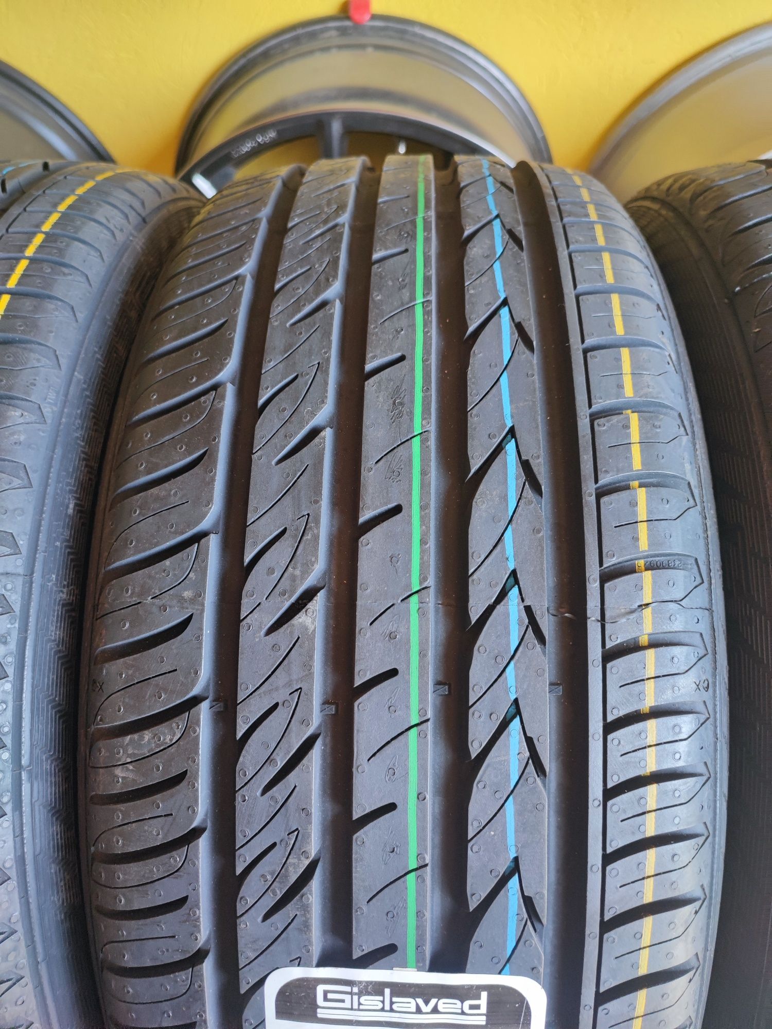 Opony letnie 225/40R18 92Y XL Gislaved Ultra Speed 2 | 2024 Nowe