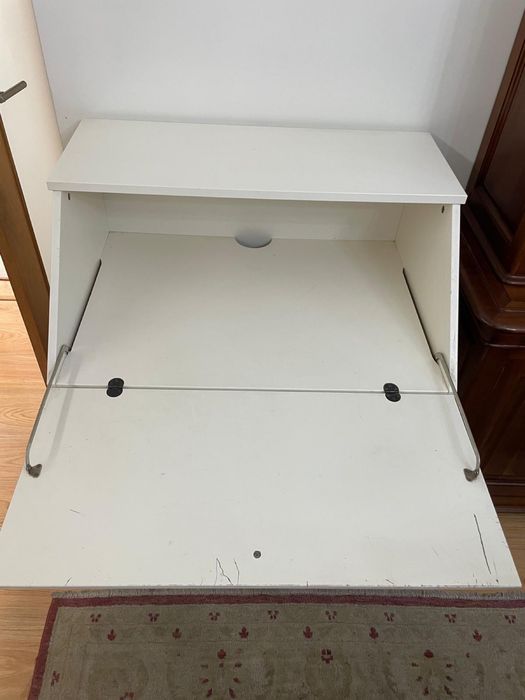 Escrivaninha/secretária Ikea