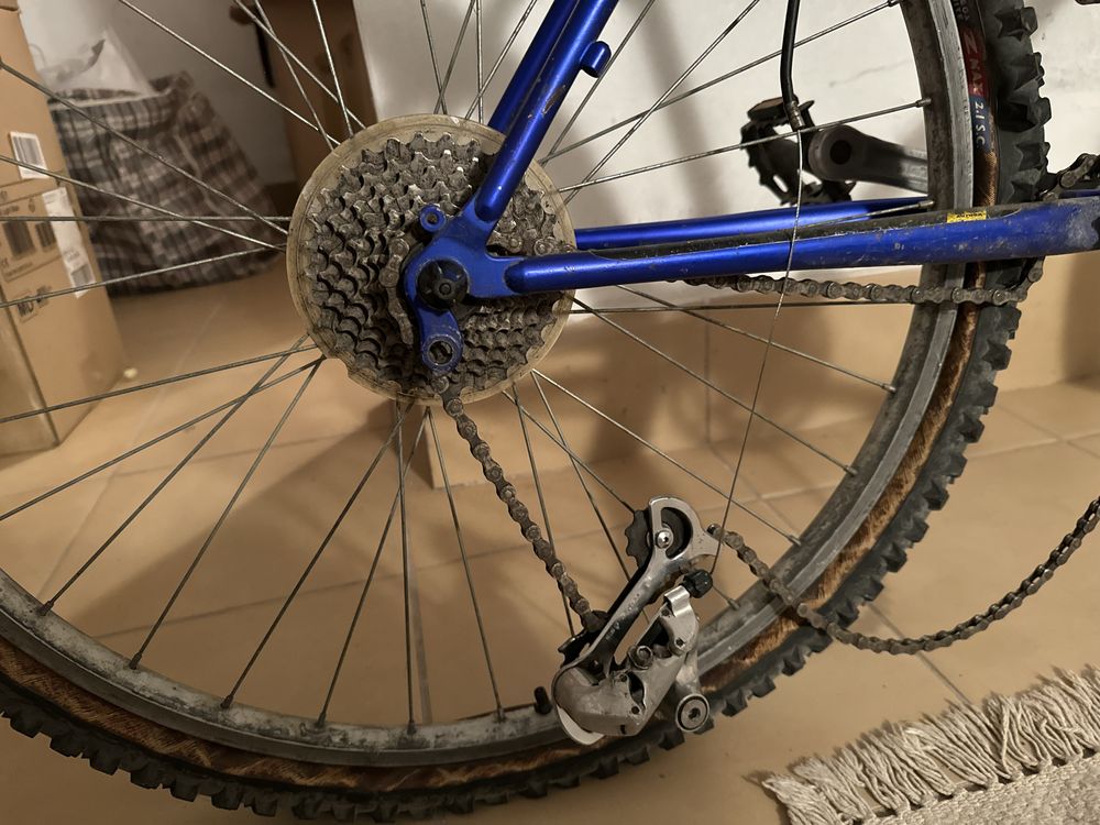 rower konstrukcja aluminiowa 19” AUTHOR RST