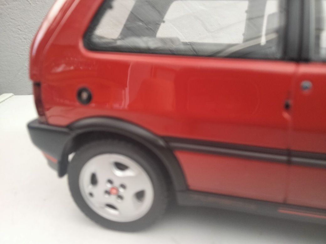 Miniaturas de carros 1.18