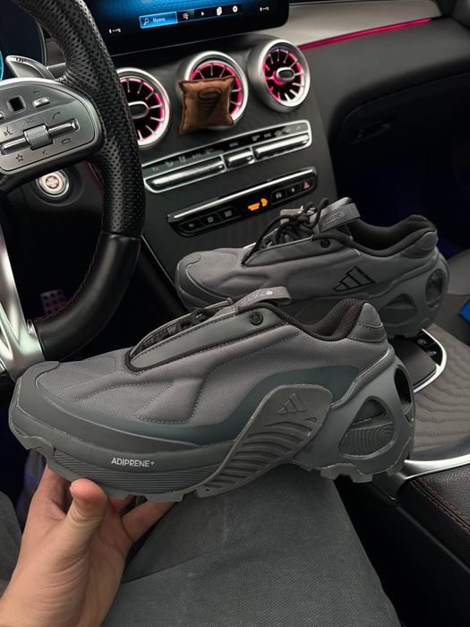 40-45 р кросівки Adidas EDGE RUNNER Grey black