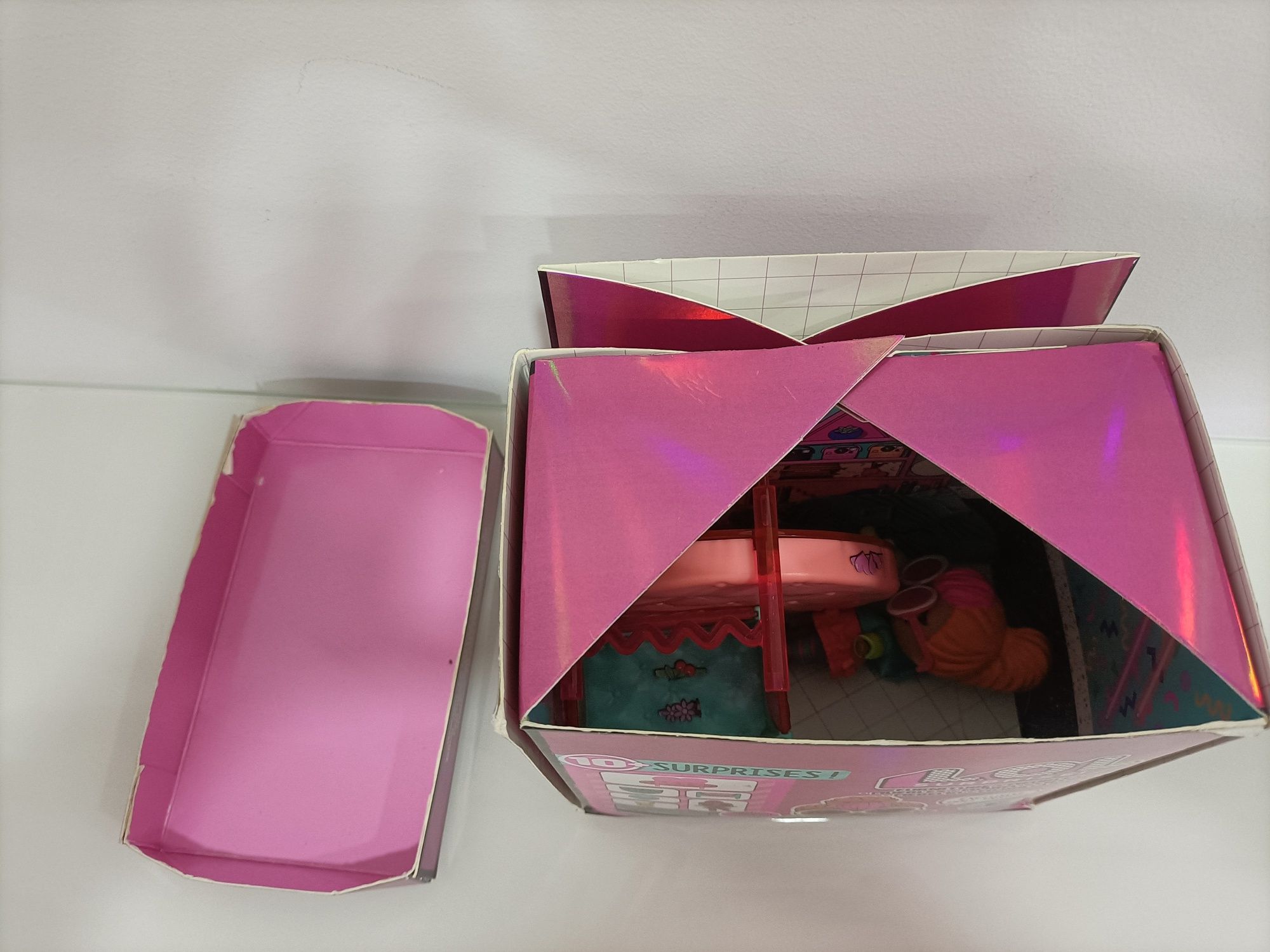 LOL Surprise Mobiliário Neon