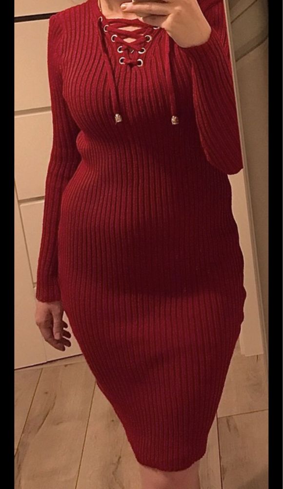 Sukienka czerwona rozmiar s/m