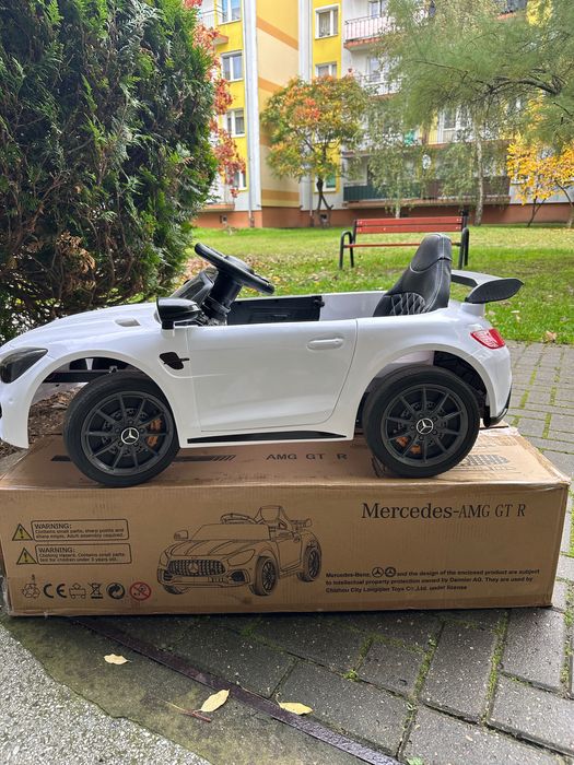 Auto dziecięce BMW na pilocie