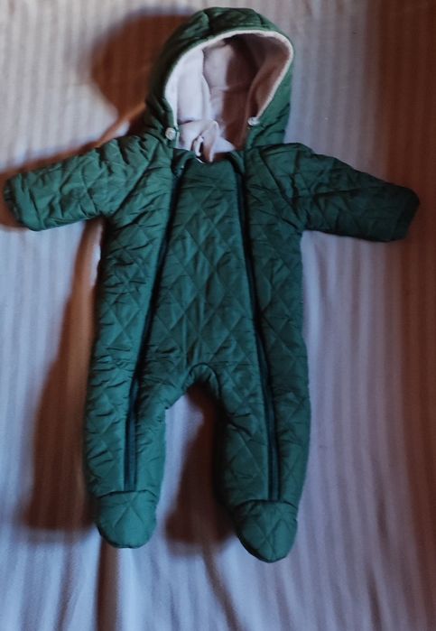 Зимовий дитячій комбінезон