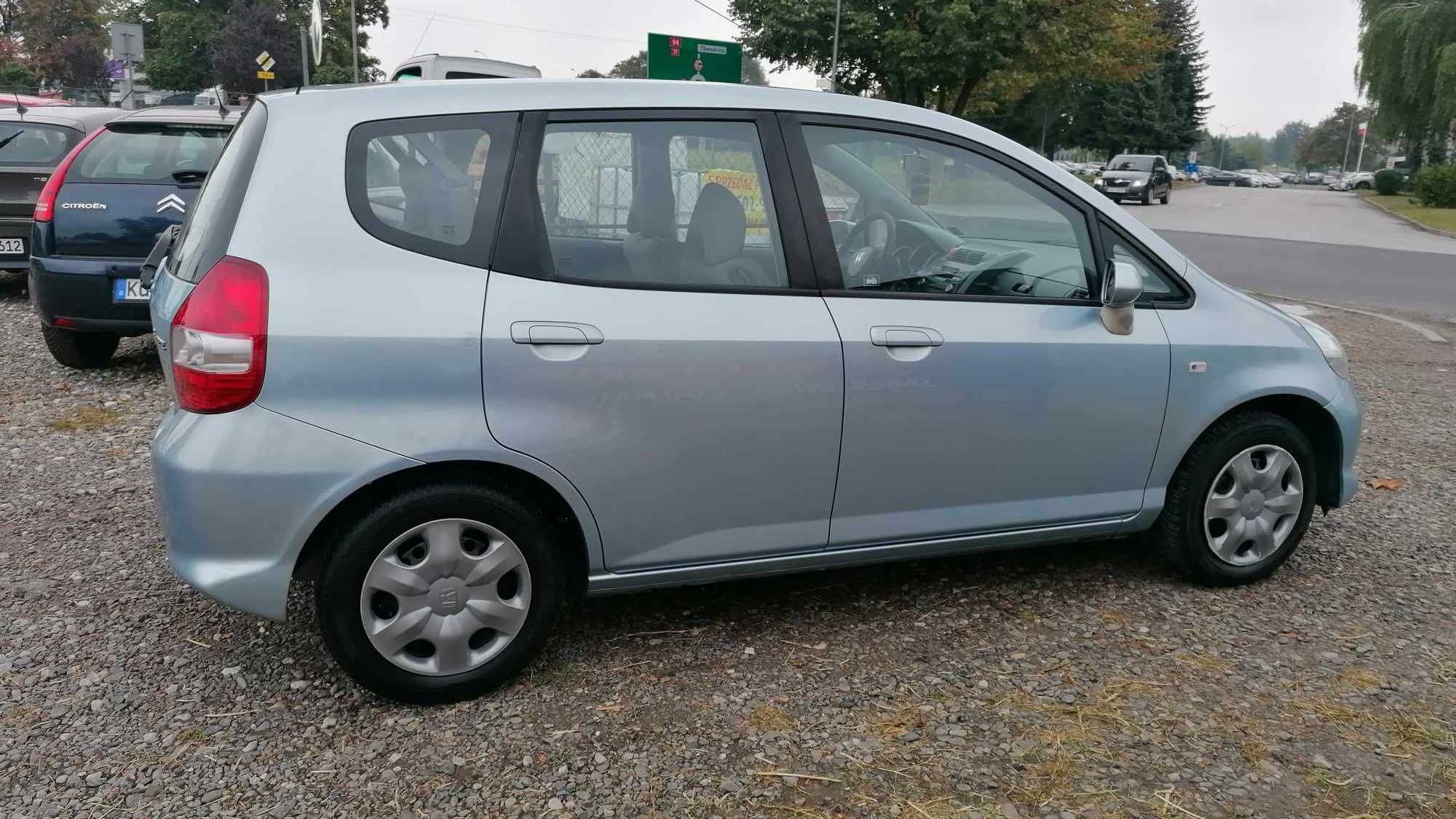 Honda Jazz 2006/07 r , 1.2 b 78 km , Klima , z Niemiec Oplacony !
