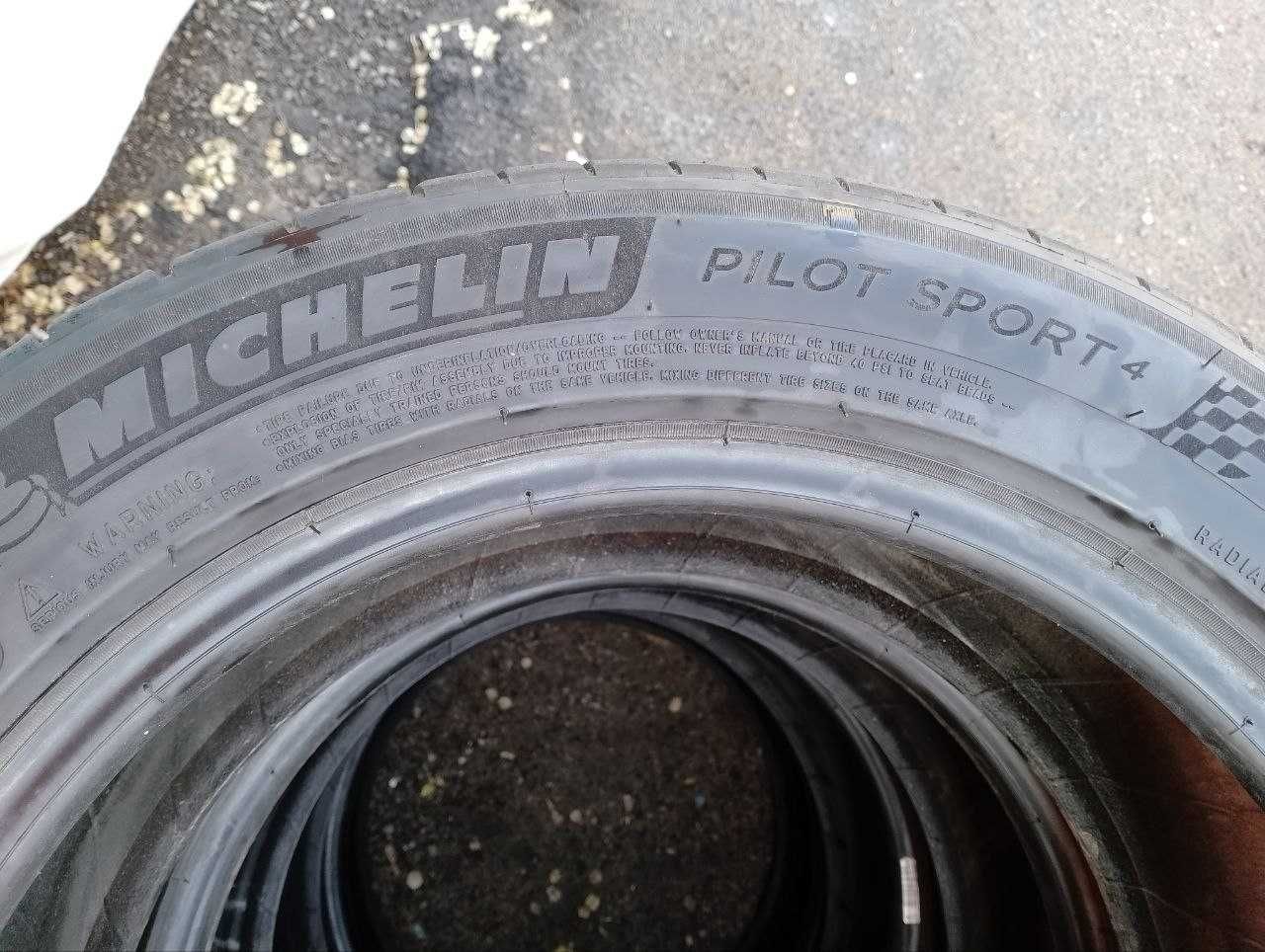 Продам комплект шин Michelin Pilot Sport 4 205/55 R16 91Y 2023 года