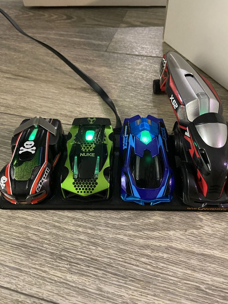 СУПЕР цена! Гонки Anki Overdrive Starter Kit для детей и взрослых