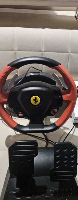 Xbox One / Series  kierownica Ferrari