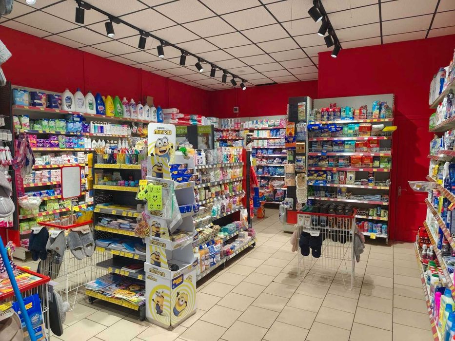 Без комісії . Оренда у дуже жвавому місці 101,3 кв