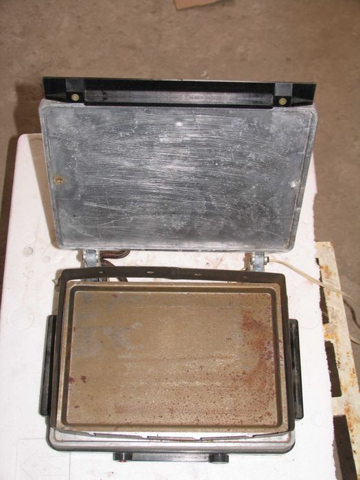 Електрошашличниця  "Жаринка"