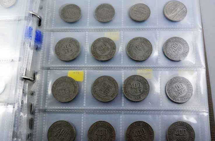 Arquivador com 200 Moedas Portuguesas