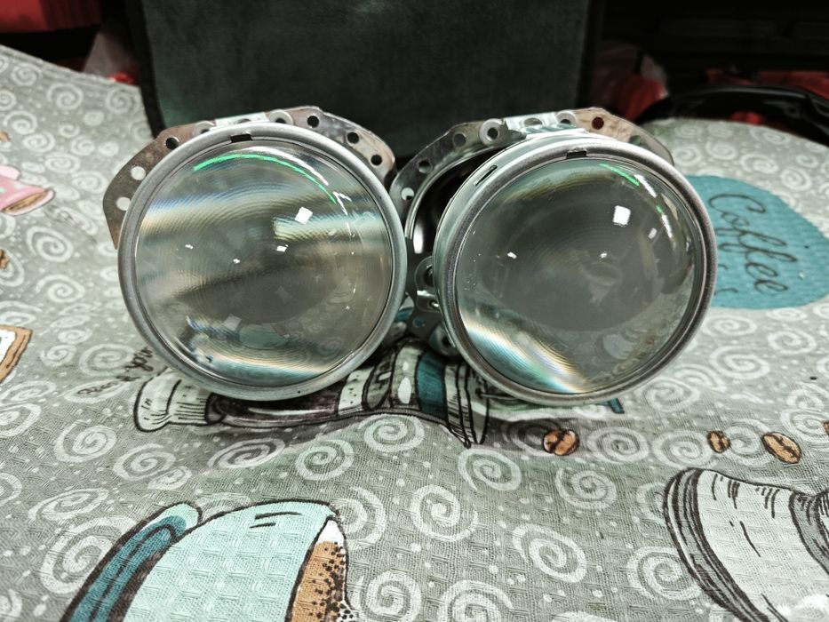 Лінзи bmw m5 e60 e61