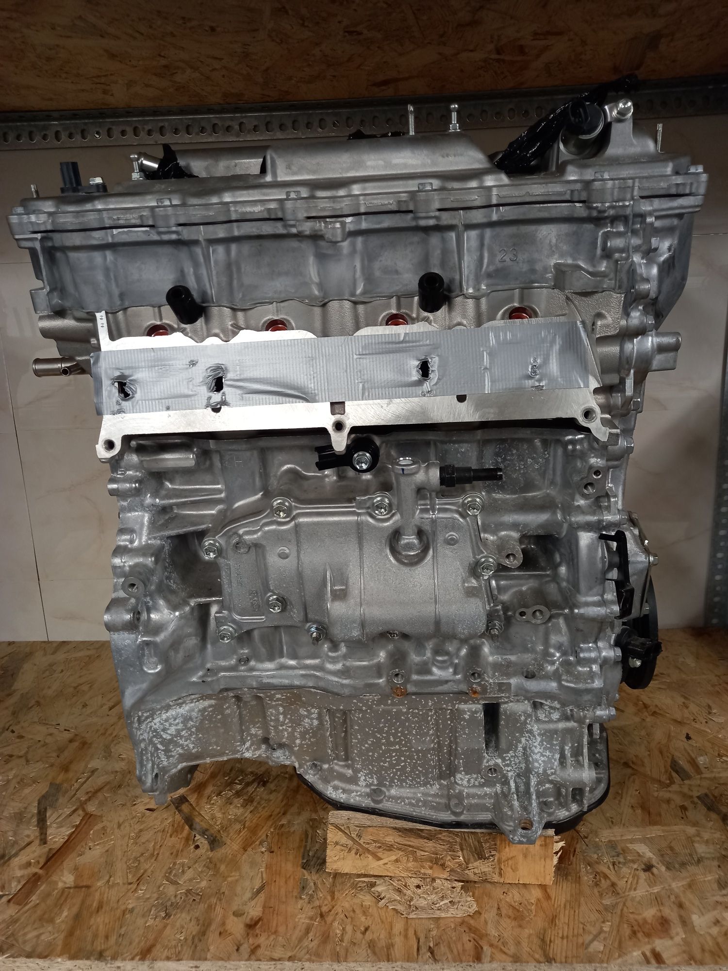 Silnik Toyota  RAV4 X2AR LEXUS NX300H jak nowy 8 tys przebiegu