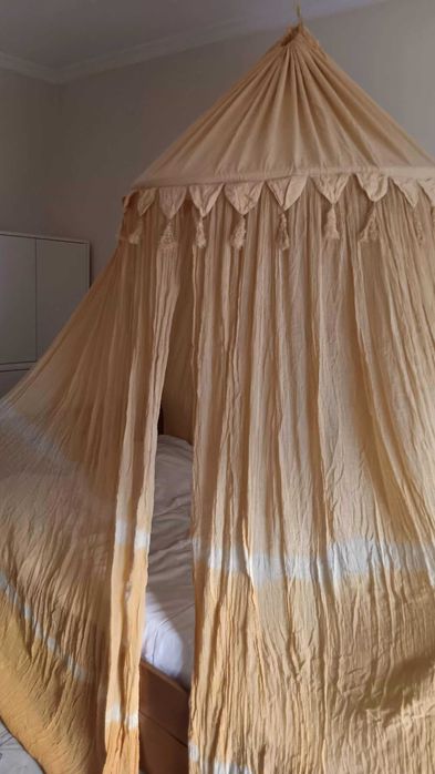 Duplo mosquiteiro de quarto ou jardim com armação