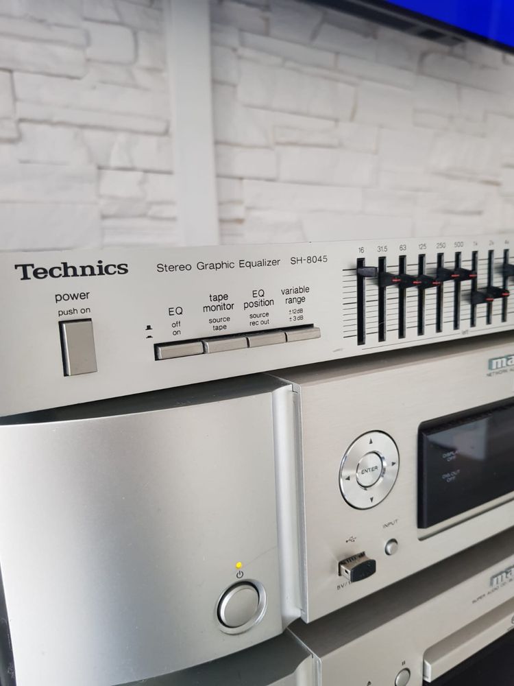 Equalizer technics SH-8045 srebrny
