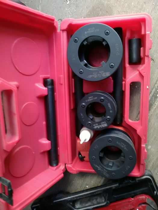 Set of manual dies64585684278659120