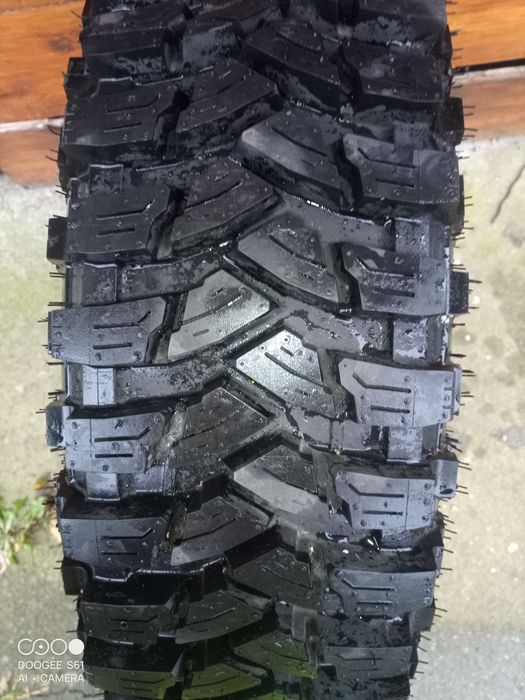 Opona terenowa 205/80/16