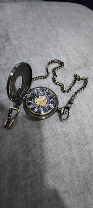 Relógio de Bolso Esqueleto Zodíaco