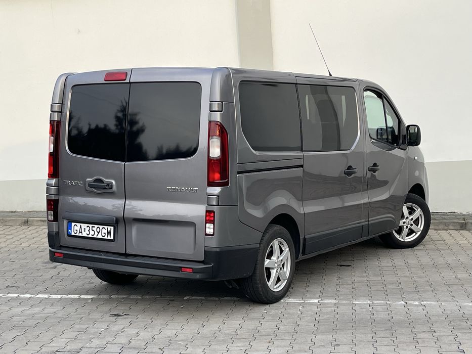 Zadbany , bi-turbo / navi , 6 osob / alu / holenderka