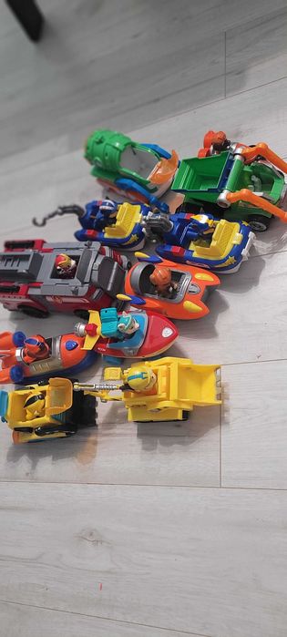 Pojazdy i pieski Psi Patrol